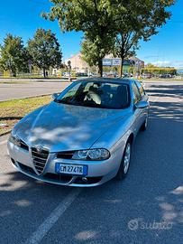 Alfa 156