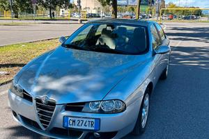 Alfa 156