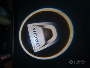Sotto porta illuminati  Dacia