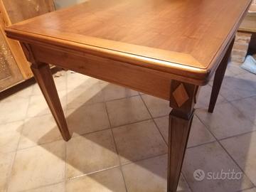 Tavolo a libro