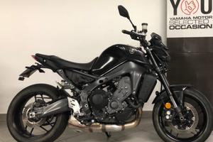 YAMAHA MT-09 Naked