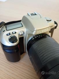Fotocamera Nikon F60 senza obiettivo