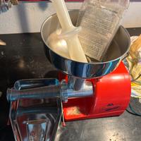 Macchina per fare la salsa