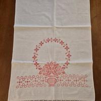 asciugamano ricamato