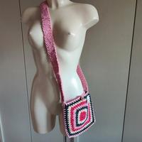 borsa a uncinetto 