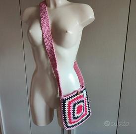 borsa a uncinetto 