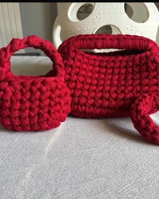 Borsa clic clac uncinetto rossa