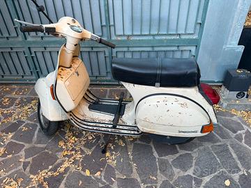 Piaggio Vespa P 150 X PX150 Px