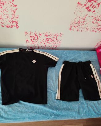 completo Moncler Taglia L