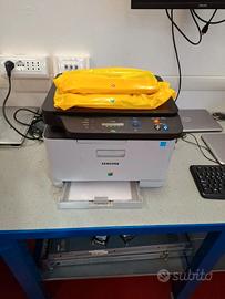 Multifunzione Laser a colori Samsung CLX-3305