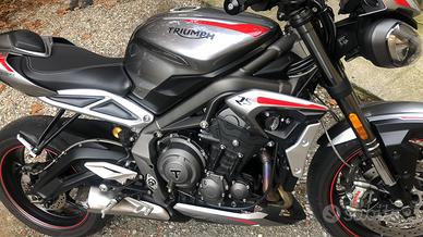 Triumph' Street Triple 765 RS