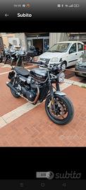 TRIUMPH SPEED TWIN 1200