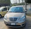 lancia-ypsilon-1-2-versus