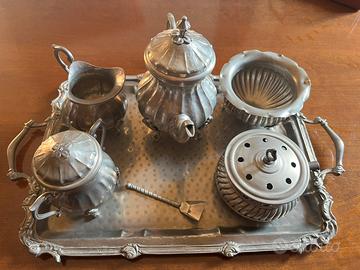 Servizio da Rè e Caffè in Peltro Martellato -m