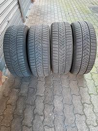 Pirelli Sottozero Invernali 245/45/18