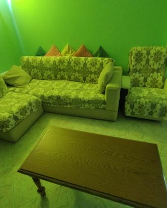 Divano+Poltrona Reclinabile+Tavolino