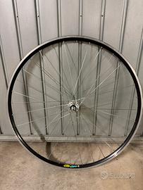 Ruota MAVIC per bici da corsa