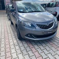 Lancia Ypsilon 1.0 FireFly 5 porte S&S Hybrid UnYc
