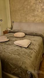 Letto matrimoniale  marca  Chateau D'ax