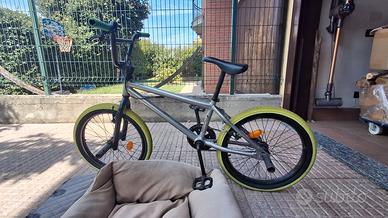 BMX BAMBINO 12 anni