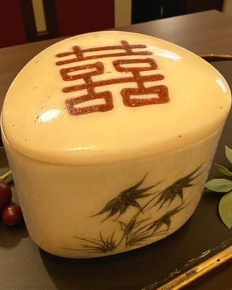 Antica scatola in osso nuziale Cina per cinabro