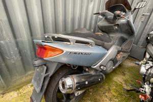SCOOTER YAMAHA TMAX 500 PER RICAMBI
