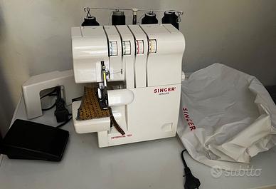 Taglia e cuci SINGER Ultralock 14SH654