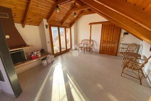 4 LOCALI A AGEROLA