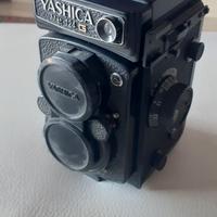 Yashica mat 124 G