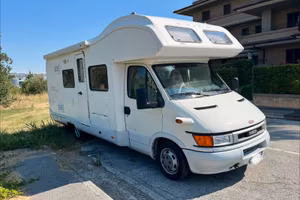 Laika Ecovip 2.1 Tw su Iveco Daily 35c15