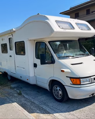 Laika Ecovip 2.1 Tw su Iveco Daily 35c15