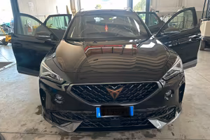 Cupra formentor plug-in benzina