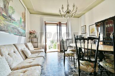 QUADRILOCALE VISTA MARE