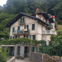 Mansarda con vista lago a Tronzano lago Maggiore