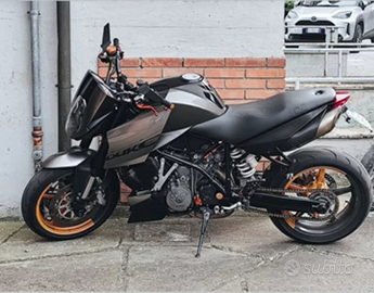 KTM superduke 990