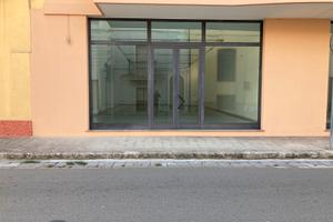 Locale commerciale a Ruffano