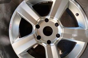 Cerchi e gomme per Mitsubishi Pajero 