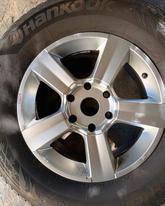 Cerchi e gomme per Mitsubishi Pajero 