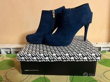 Scarpe Primadonna tronchetti blu n.39