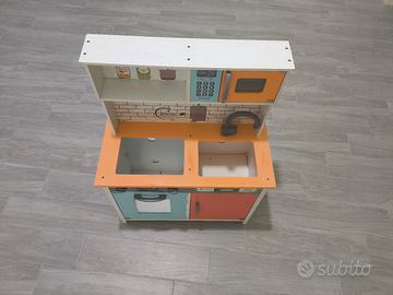Cucina per bambino in legno