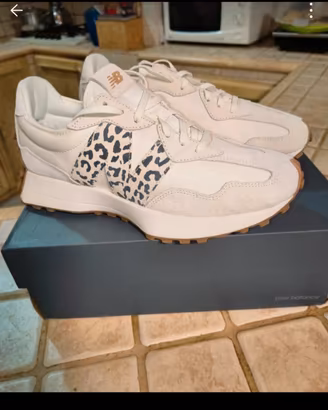 Sneakers New Balance 327 fashion vintage '70