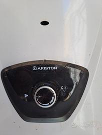 caldaia ariston per acqua calda 