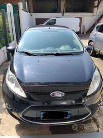 FORD FIESTA TITANIUM 2011