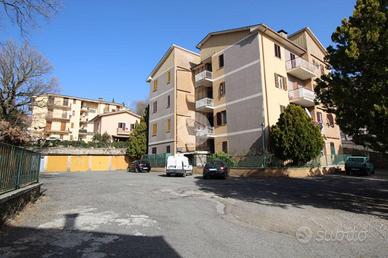 2 LOCALI A MONTEFLAVIO