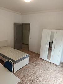 3 camere singole arredate e climatizzate