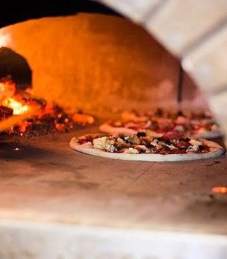 Storica attività di pizzeria