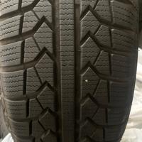 GOMME INVERNALI MOMO 185/65 R15