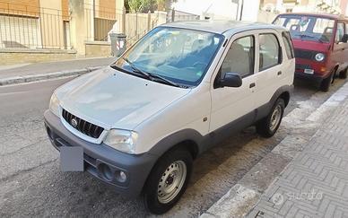 Dahiatsu Terios 1,3 benzina 2w4 anno 2002