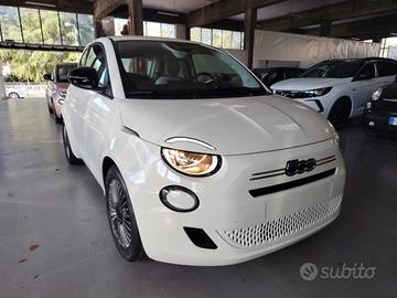 FIAT 500 Berlina Hybrid Icon km0 PROMO