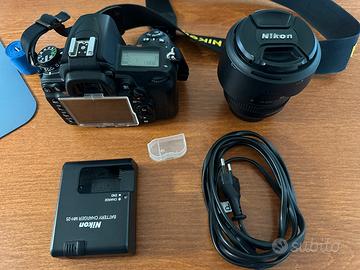 Nikon D7000 + Nikon 16-85DX